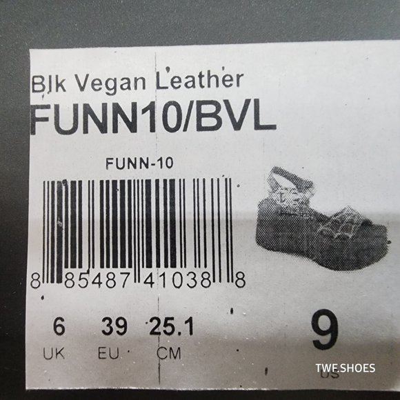 Platform Goth Sandals Black Matte Web Toe Strap With Spider Buckle Funn 10 - Picture 15 of 16